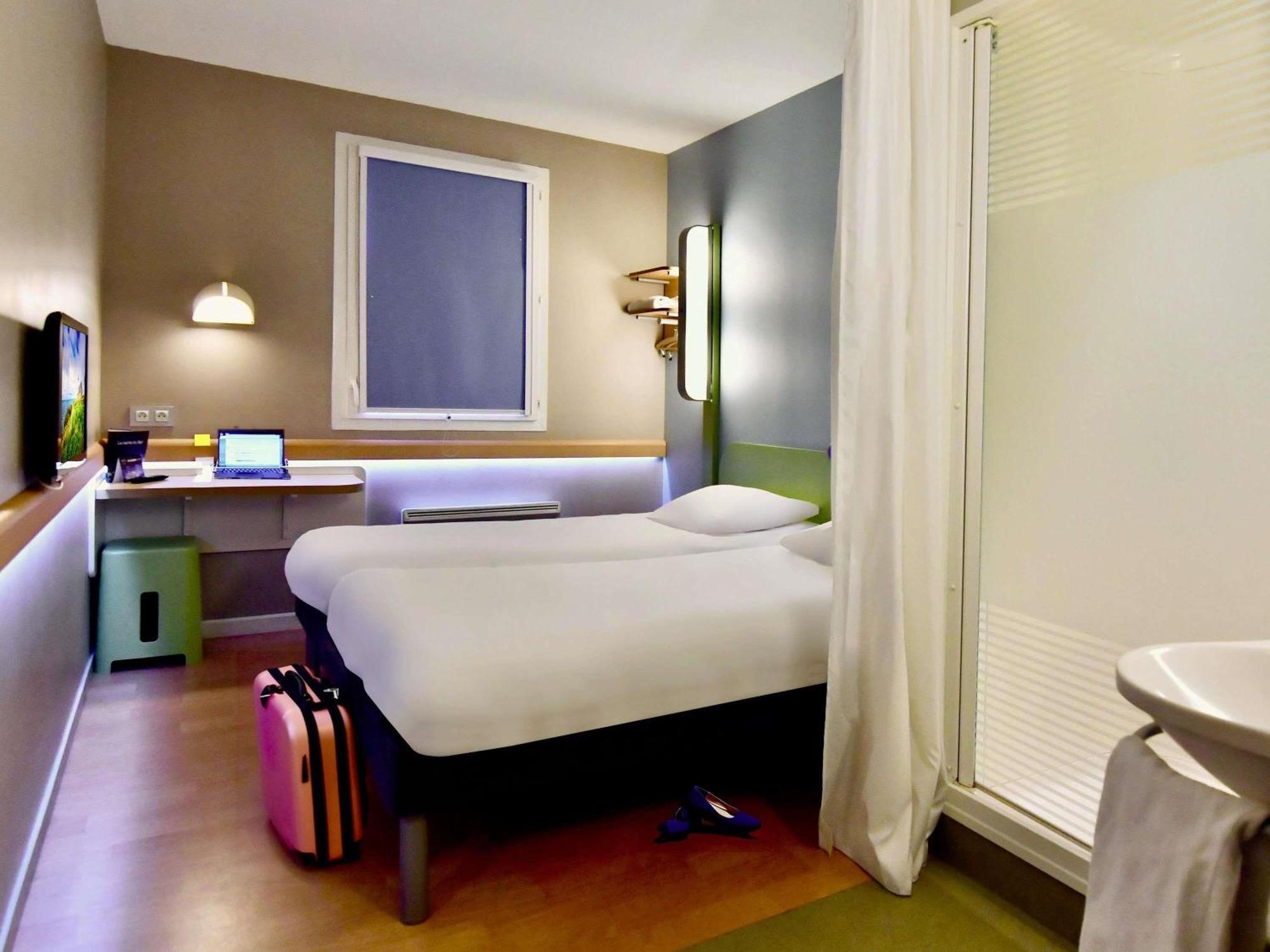 Hotel Ibis Budget Centre Port 2*